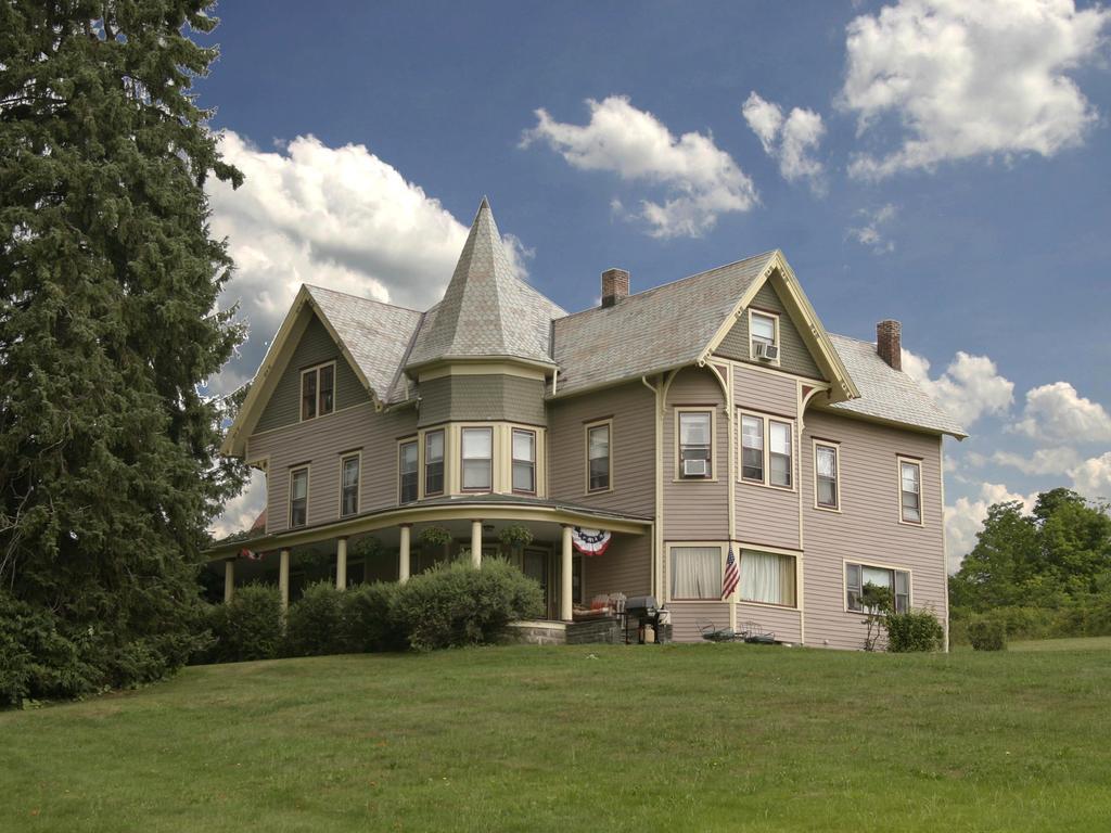 Margaretville Mountain Inn B&B Екстер'єр фото